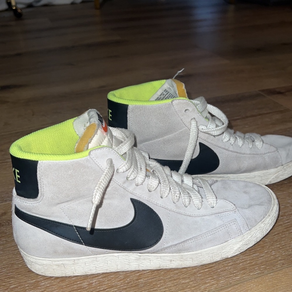 NIKE BLAZERS! Size 10. Gently worn. Don’t think they make this style anymore